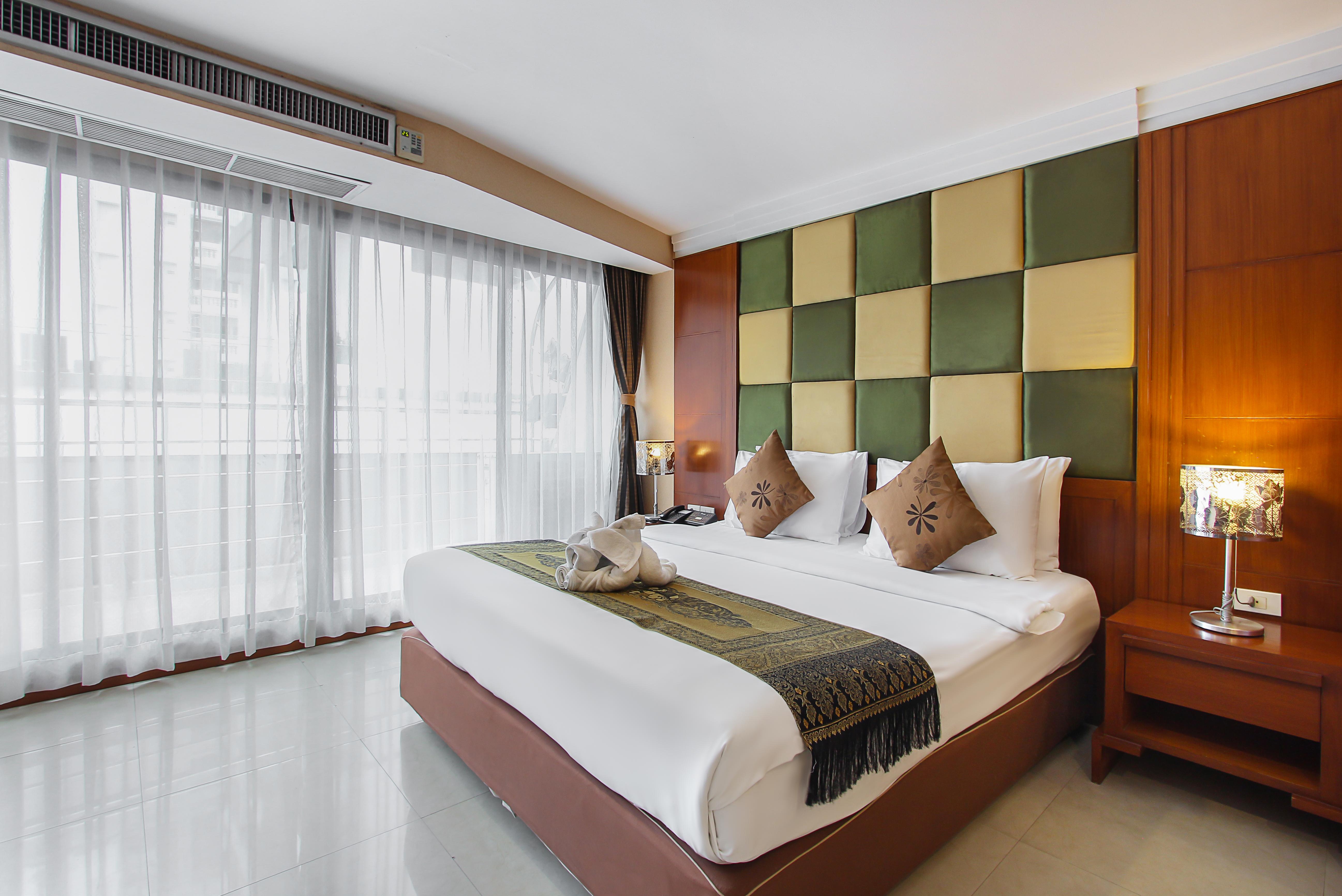 Bally Suite Sukhumvit Bangkok Exterior foto