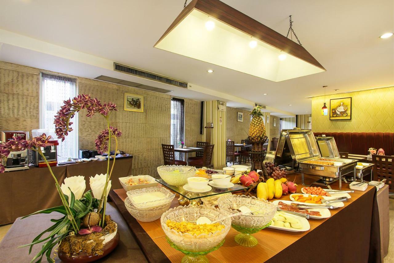 Bally Suite Sukhumvit Bangkok Exterior foto